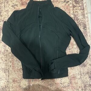 Women's rainforest green lululemon Jacket